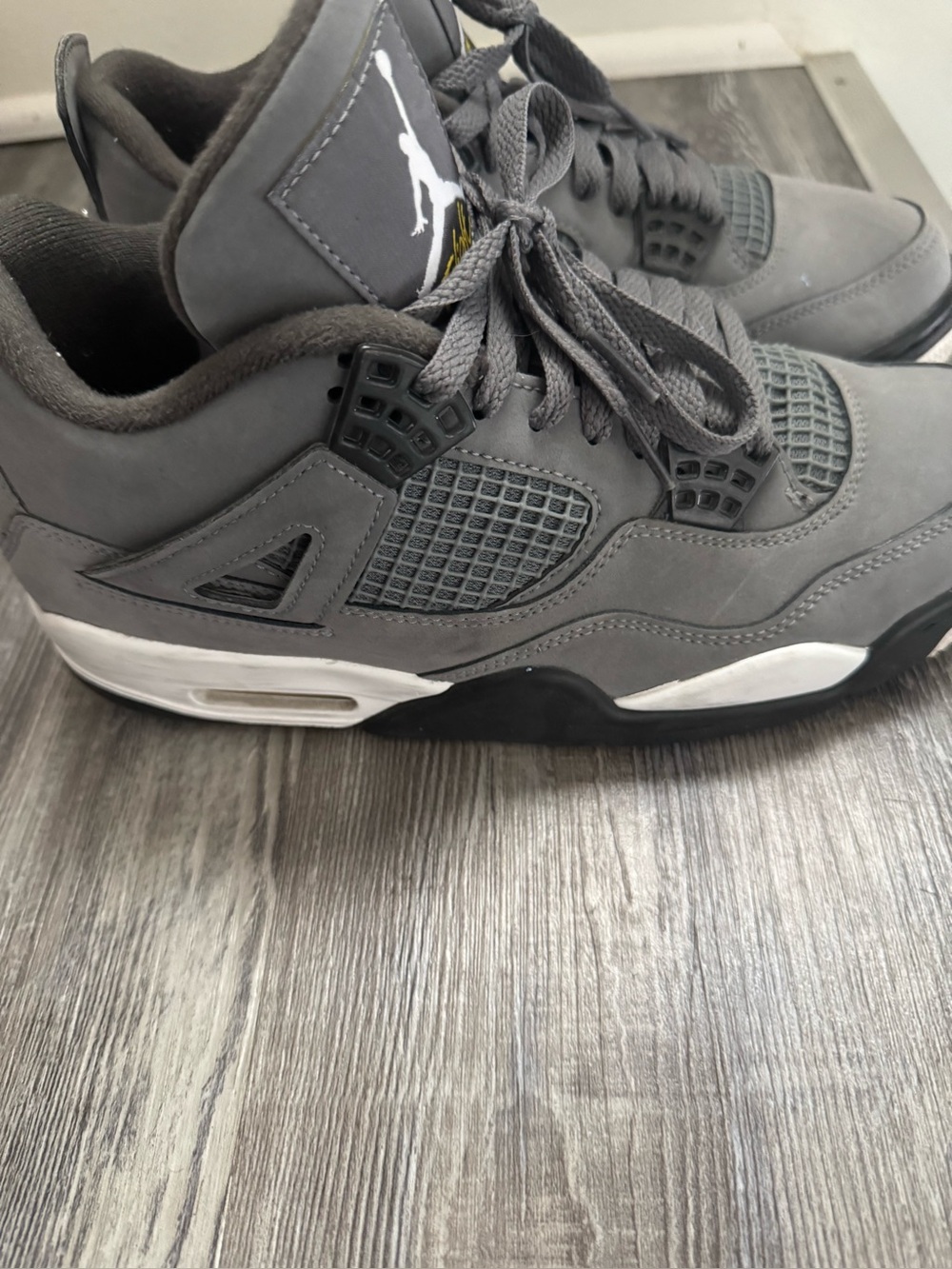 Nike Air Jordan 4 Retro “Cool Grey” 2019 Men's Sneakers. No box. Men’s Size 8.5 - Picture 7 of 10